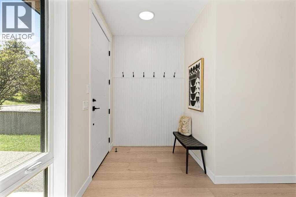 Photo 8 of 726 25 Avenue Nw, Calgary AB