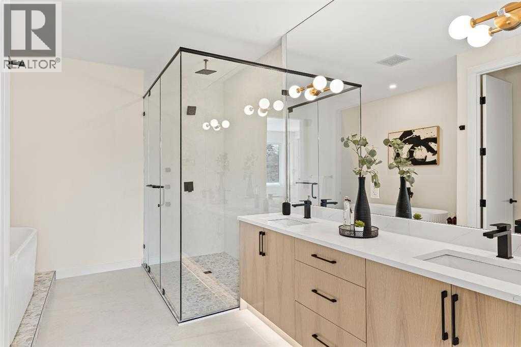Photo 6 of 726 25 Avenue Nw, Calgary AB