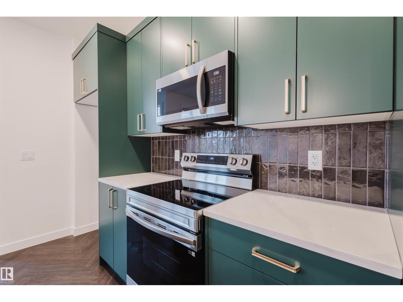 Photo 14 of 1334 Keswick Dr Sw, Edmonton AB