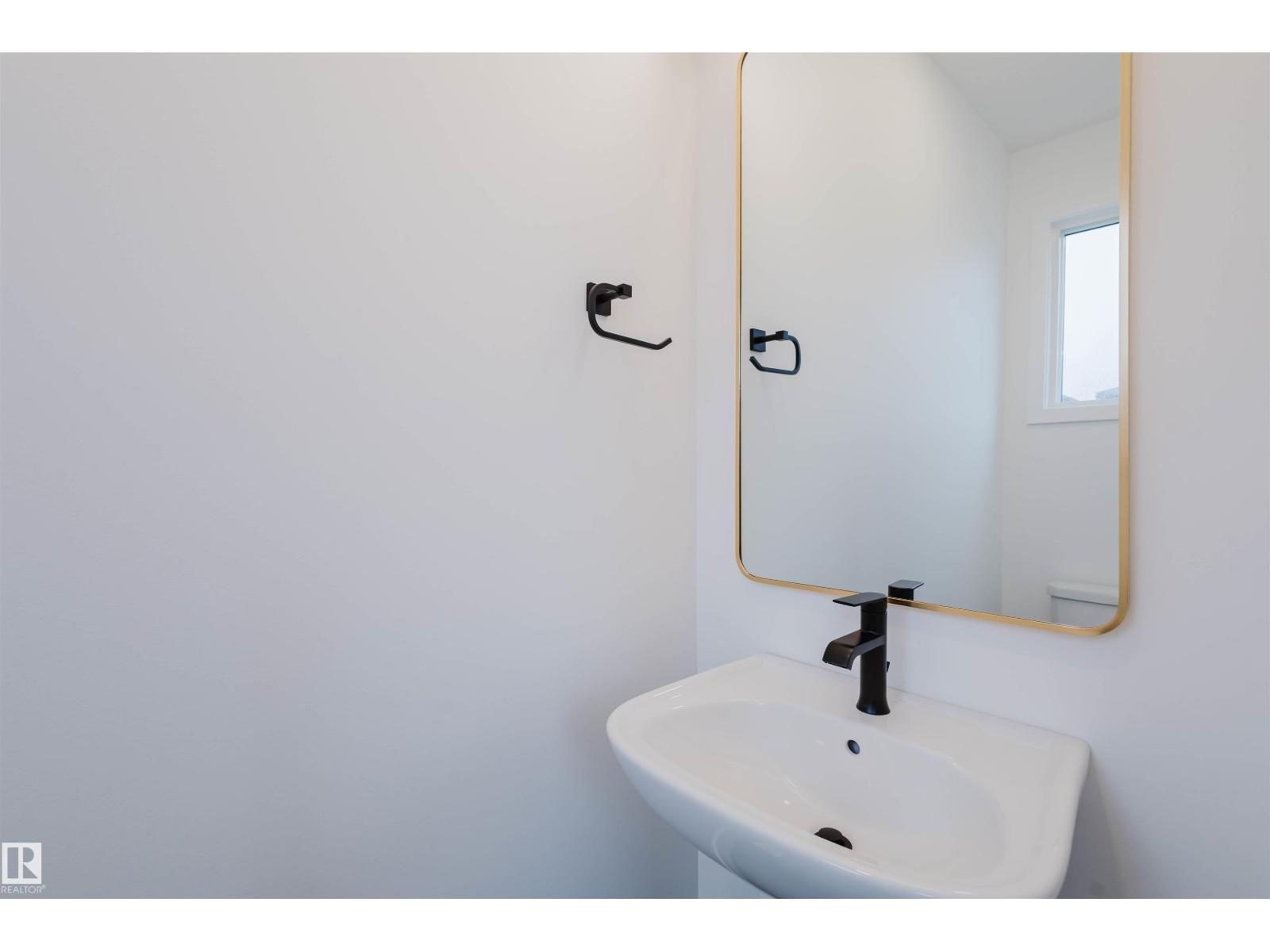 Photo 17 of 1334 Keswick Dr Sw, Edmonton AB