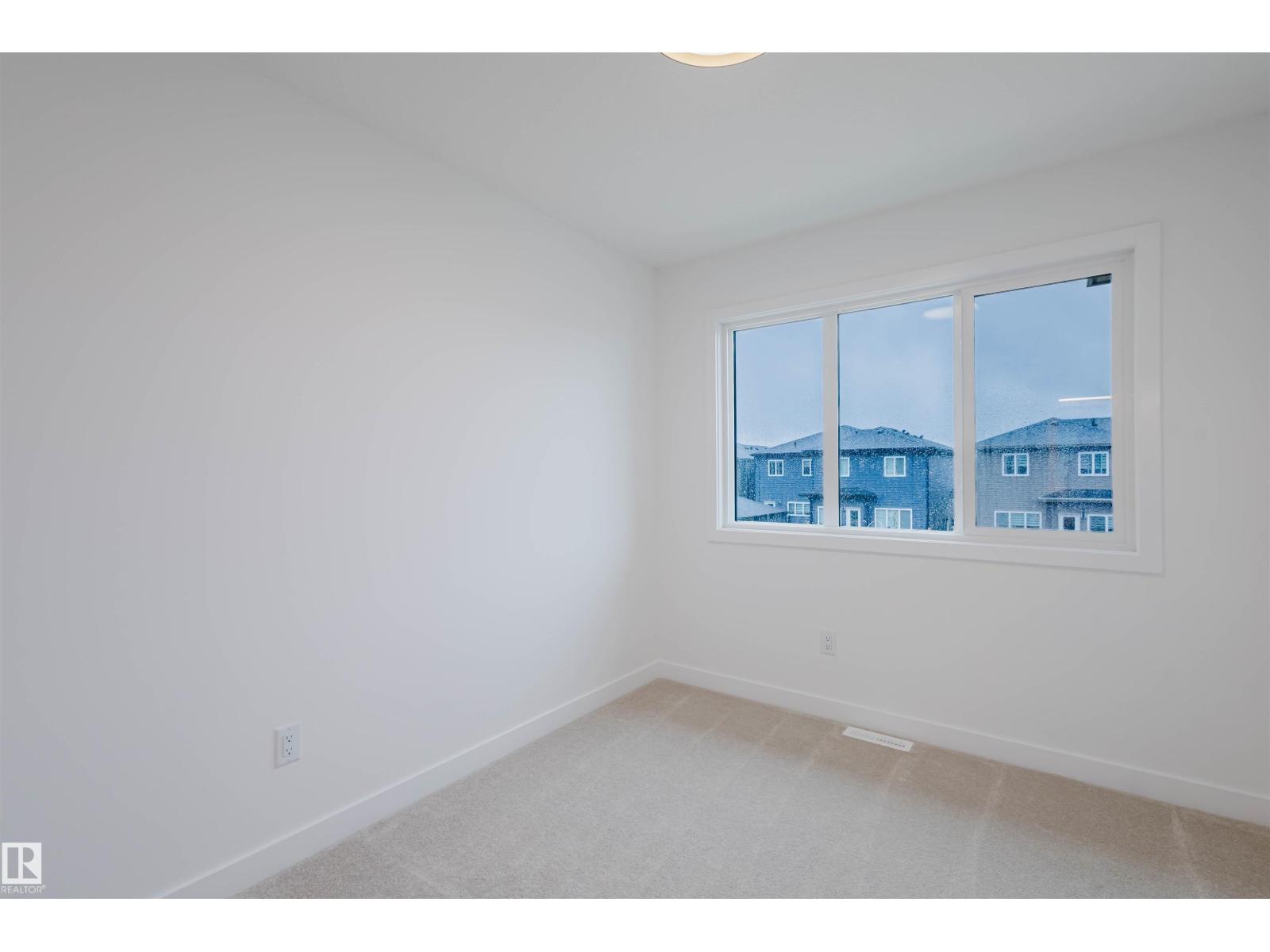 Photo 20 of 1334 Keswick Dr Sw, Edmonton AB