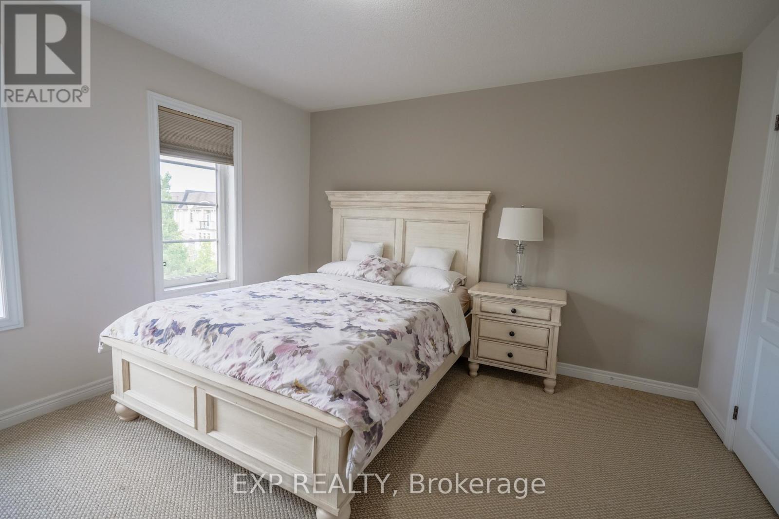 Photo 15 of 22 4135 Shipp Drive, Mississauga ON