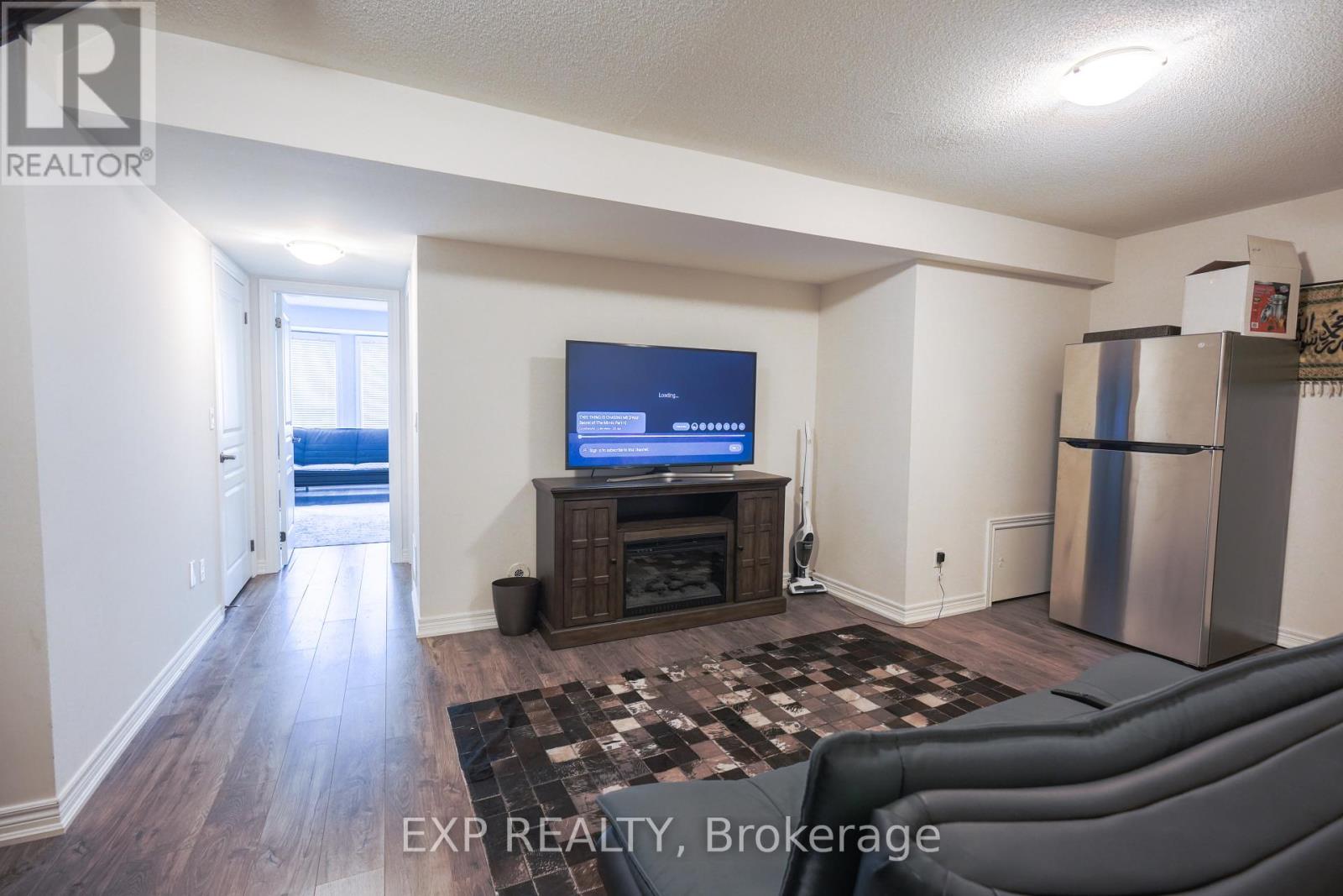 Photo 21 of 22 4135 Shipp Drive, Mississauga ON