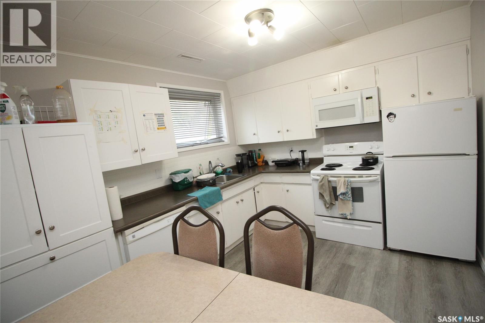 Photo 1 of 1814 Arlington Avenue, Saskatoon SK