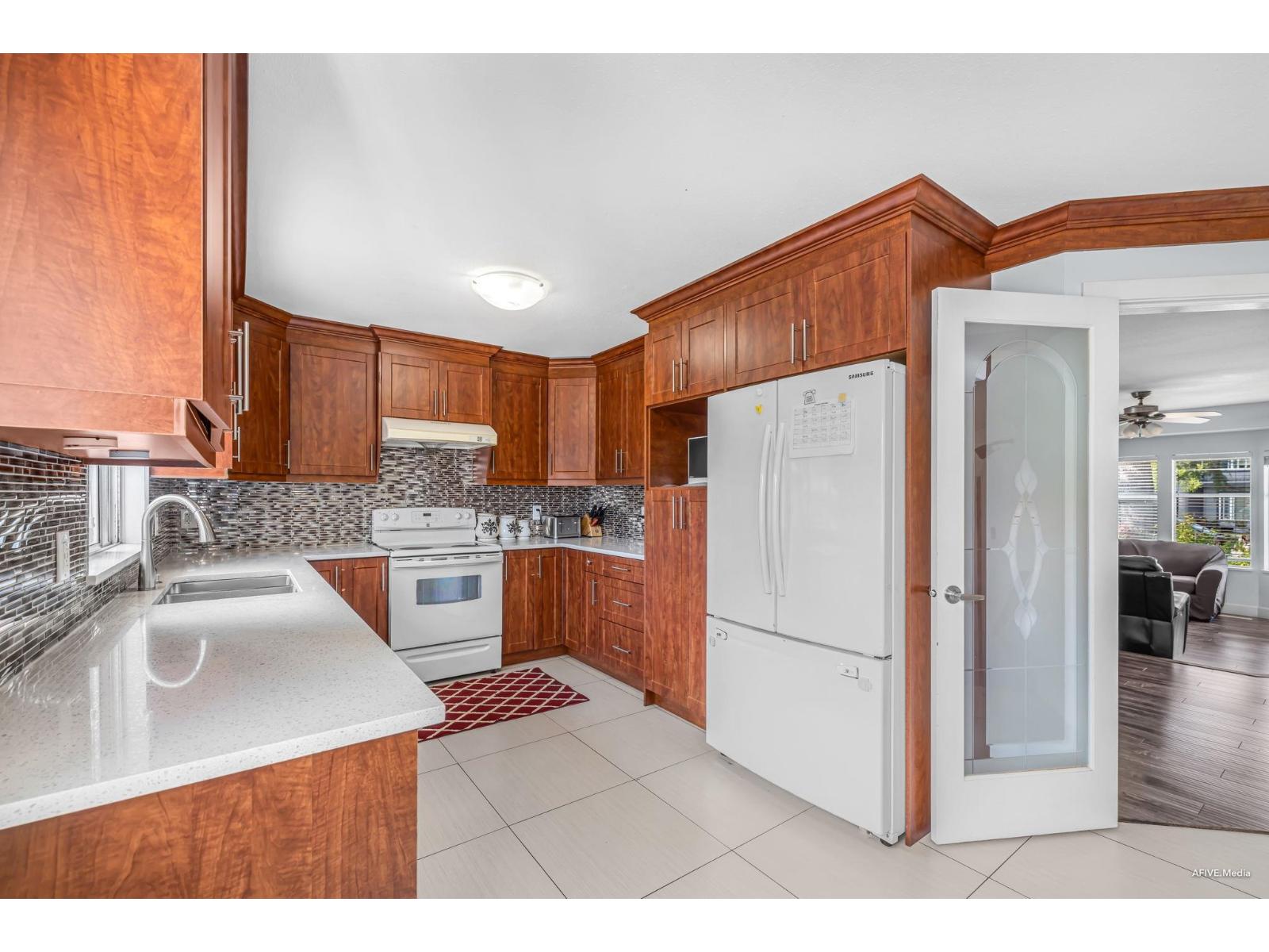 Photo 11 of 12848 65 Avenue, Surrey BC