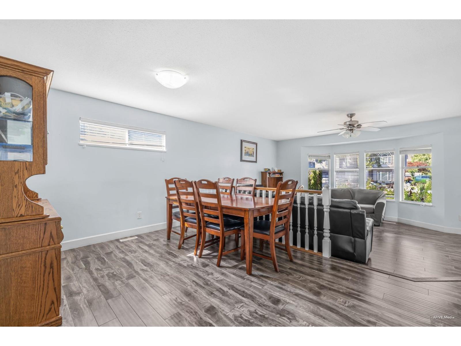 Photo 8 of 12848 65 Avenue, Surrey BC
