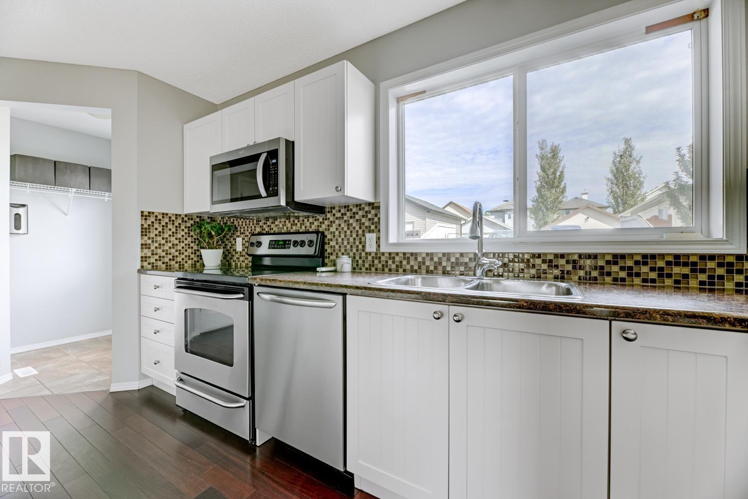 Photo 15 of 6036 South Terwillegar Bv Nw, Edmonton AB