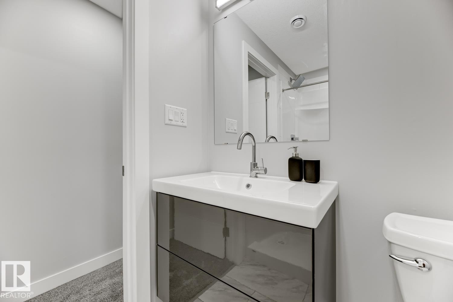 Photo 33 of 6036 South Terwillegar Bv Nw, Edmonton AB