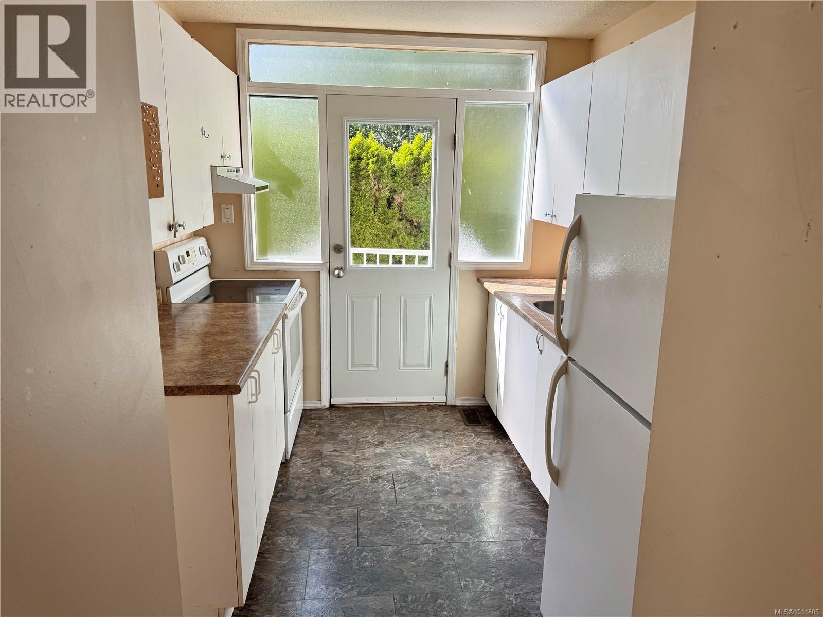 4024 6th Ave, Port Alberni