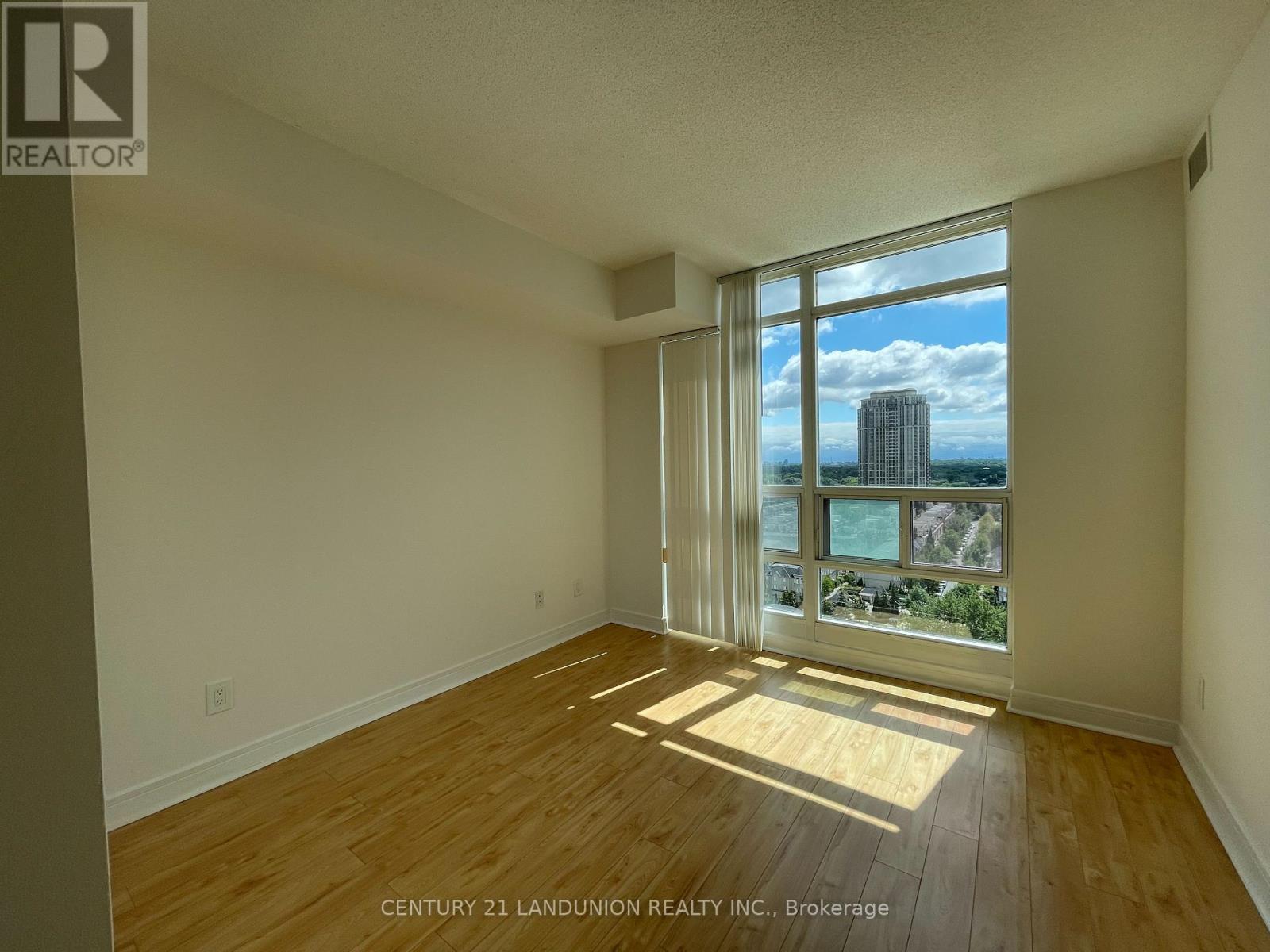 Photo 14 of 2115 35 Bales Avenue, Toronto ON