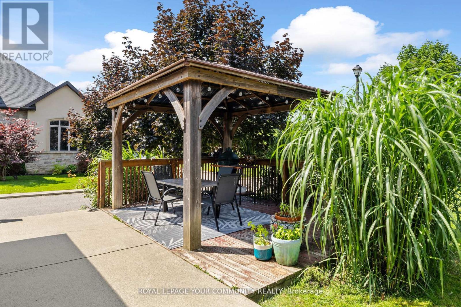 Photo 18 of 70 Simmons Street, Vaughan ON