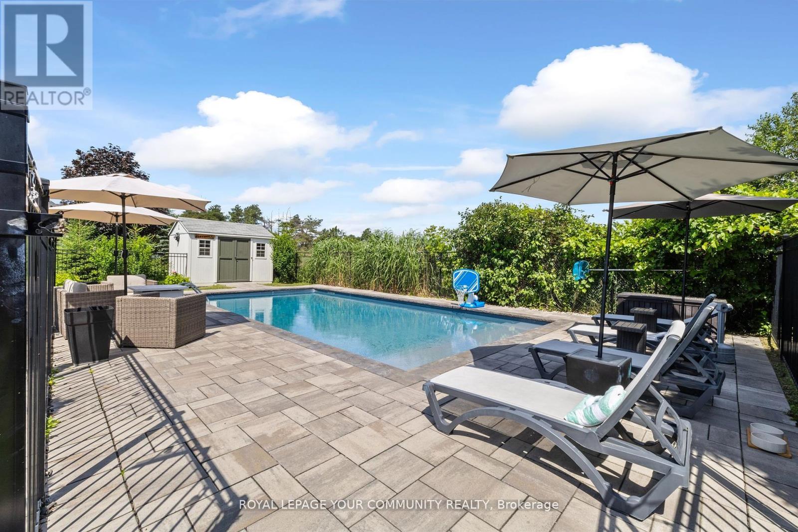 Photo 3 of 70 Simmons Street, Vaughan ON