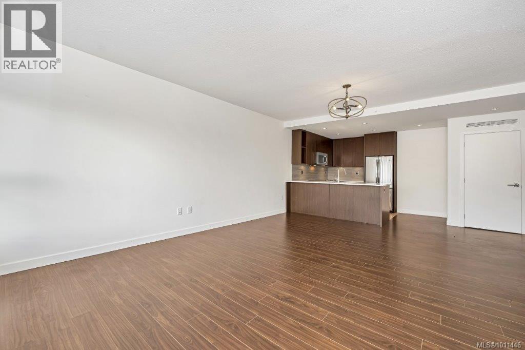 303 640 Michigan Street, Victoria