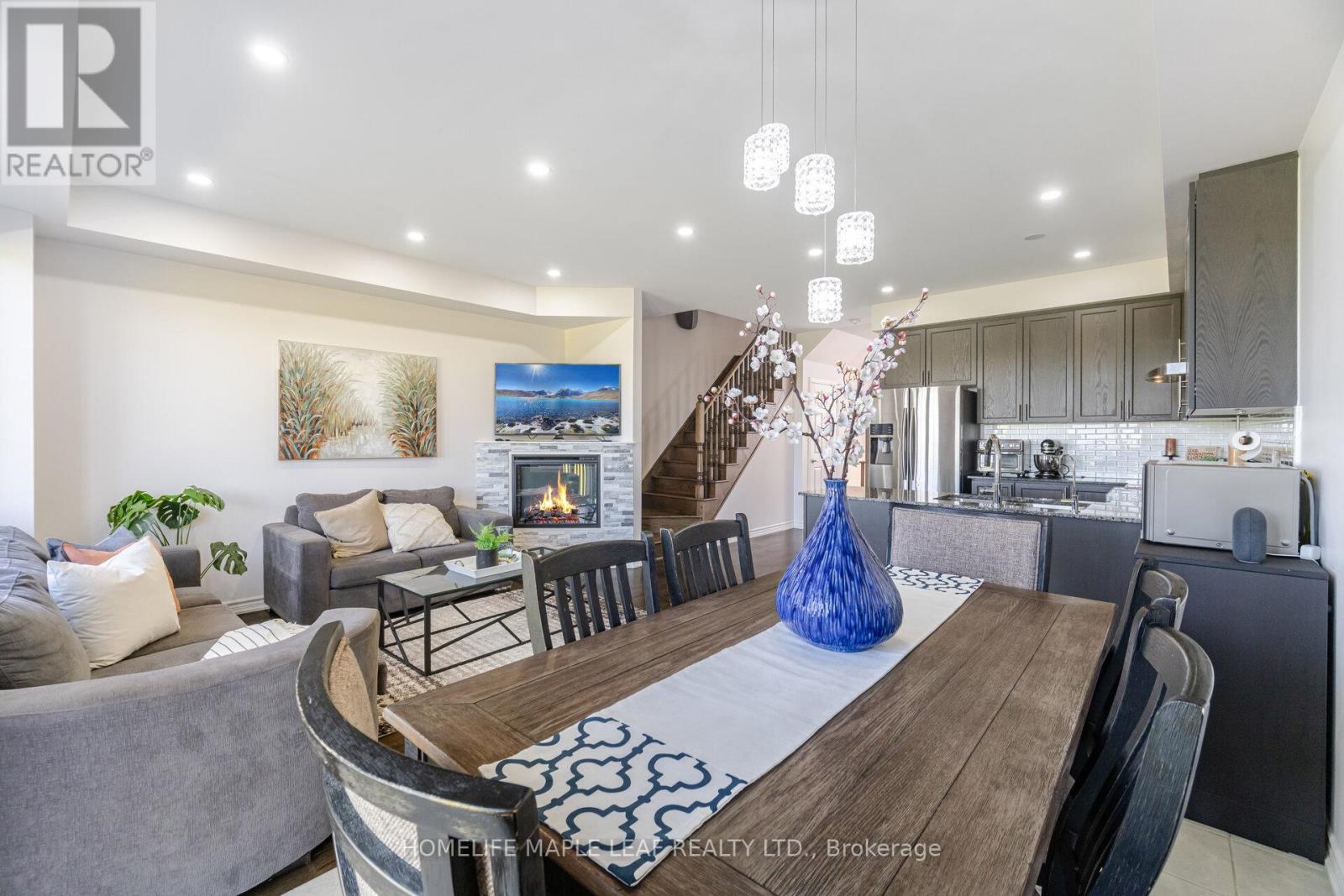 Photo 21 of 30 Agava Street, Brampton ON