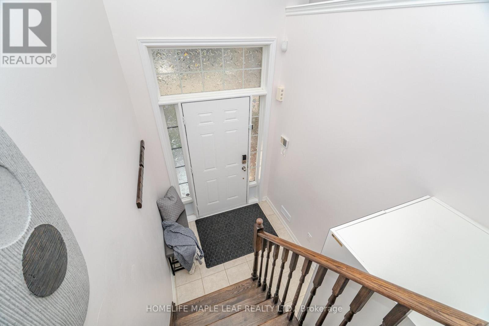 Photo 3 of 30 Agava Street, Brampton ON