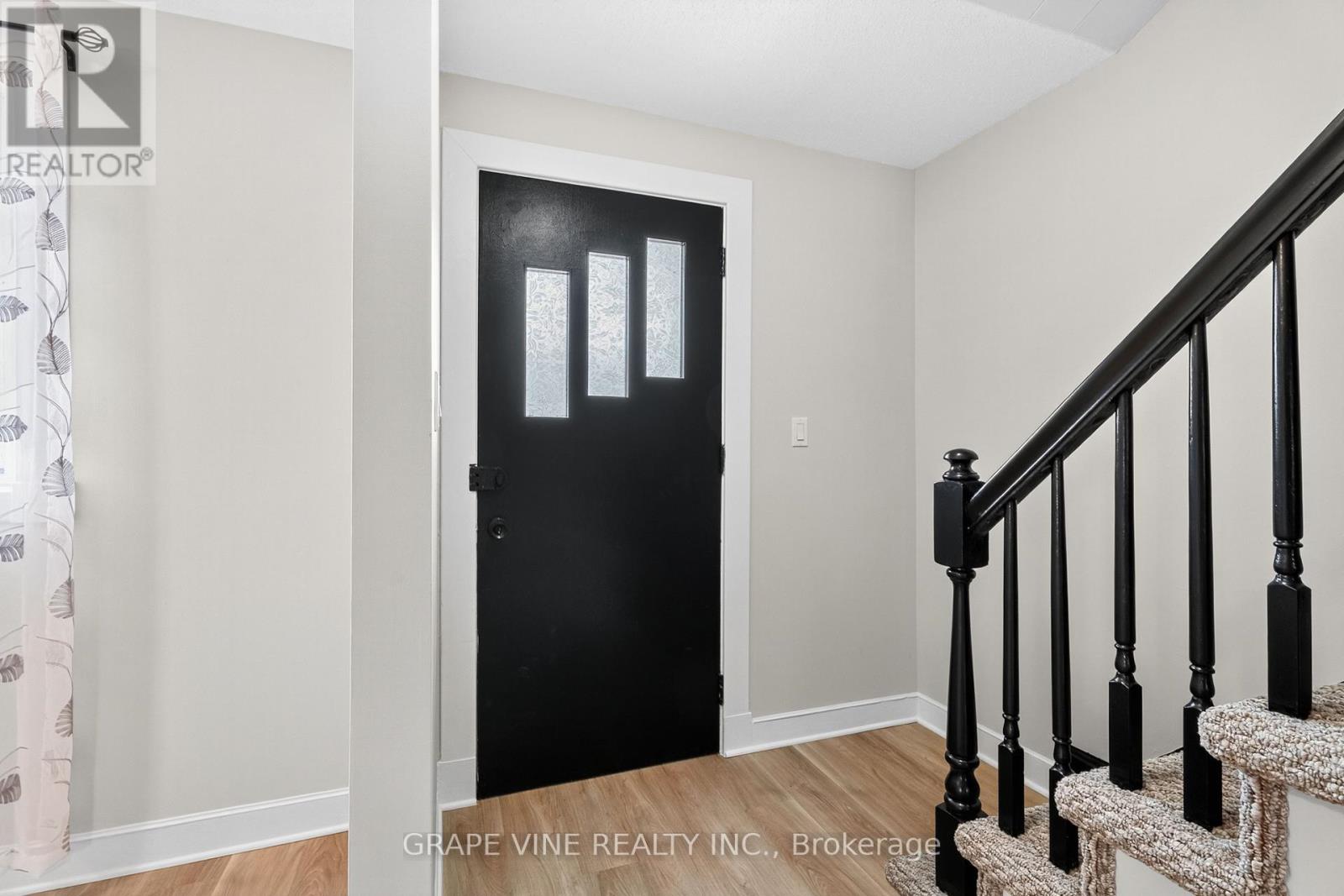 Photo 26 of 814 Laurier Street, Clarencerockland ON