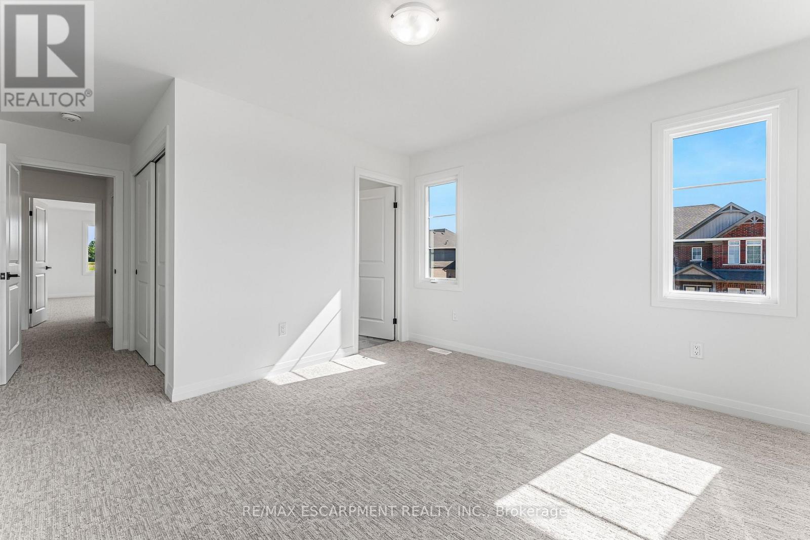 Photo 34 of 902 Rutherford Street, Fort Erie ON