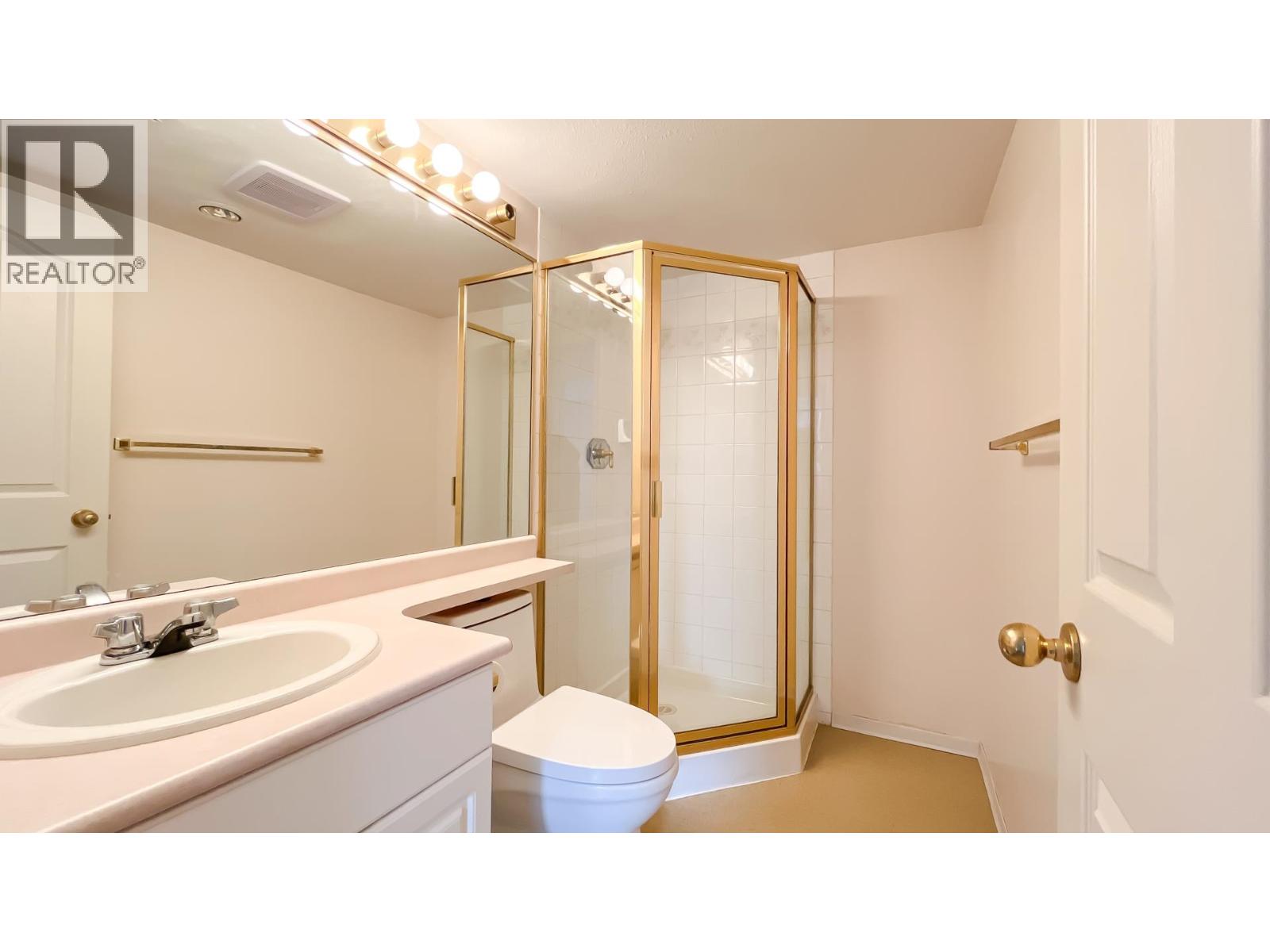 Photo 18 of 702 728 Princess Street, New Westminster BC