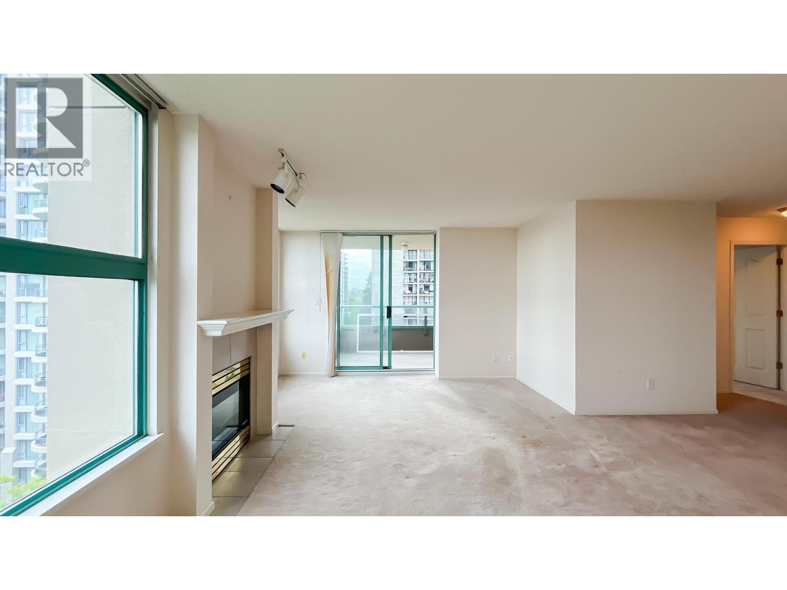 Photo 5 of 702 728 Princess Street, New Westminster BC