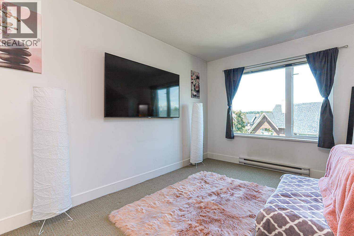 Photo 10 of 5 230 Salter Street, New Westminster BC
