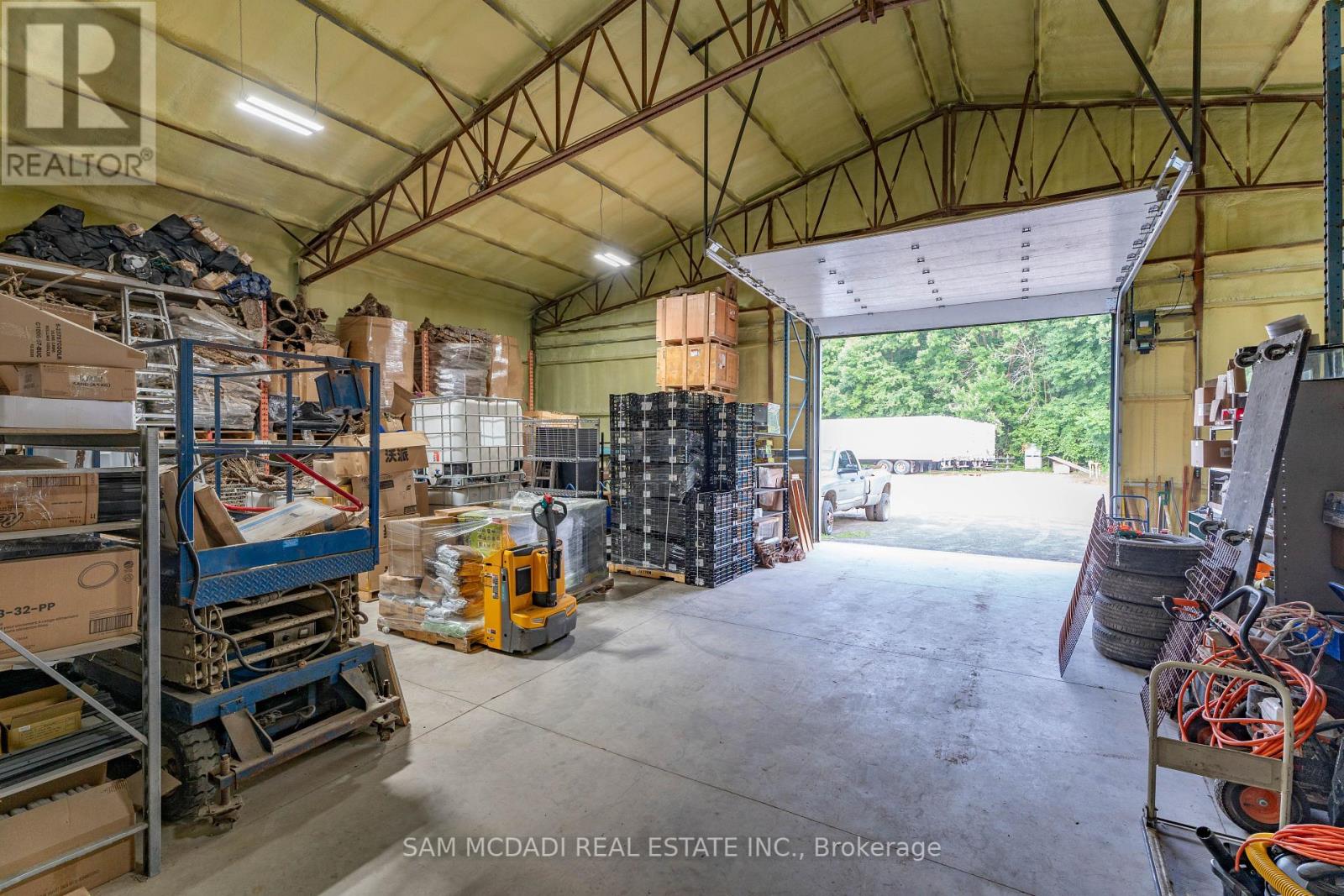 Photo 7 of 1046 Concession 6 Road W, Hamilton ON
