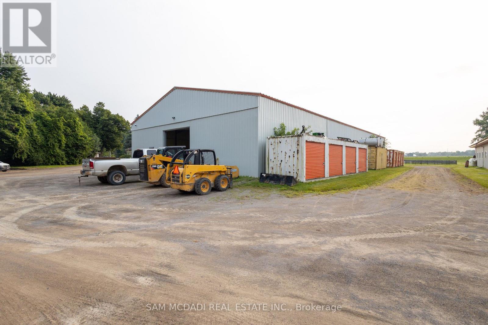 Photo 3 of 1046 Concession 6 Road W, Hamilton ON