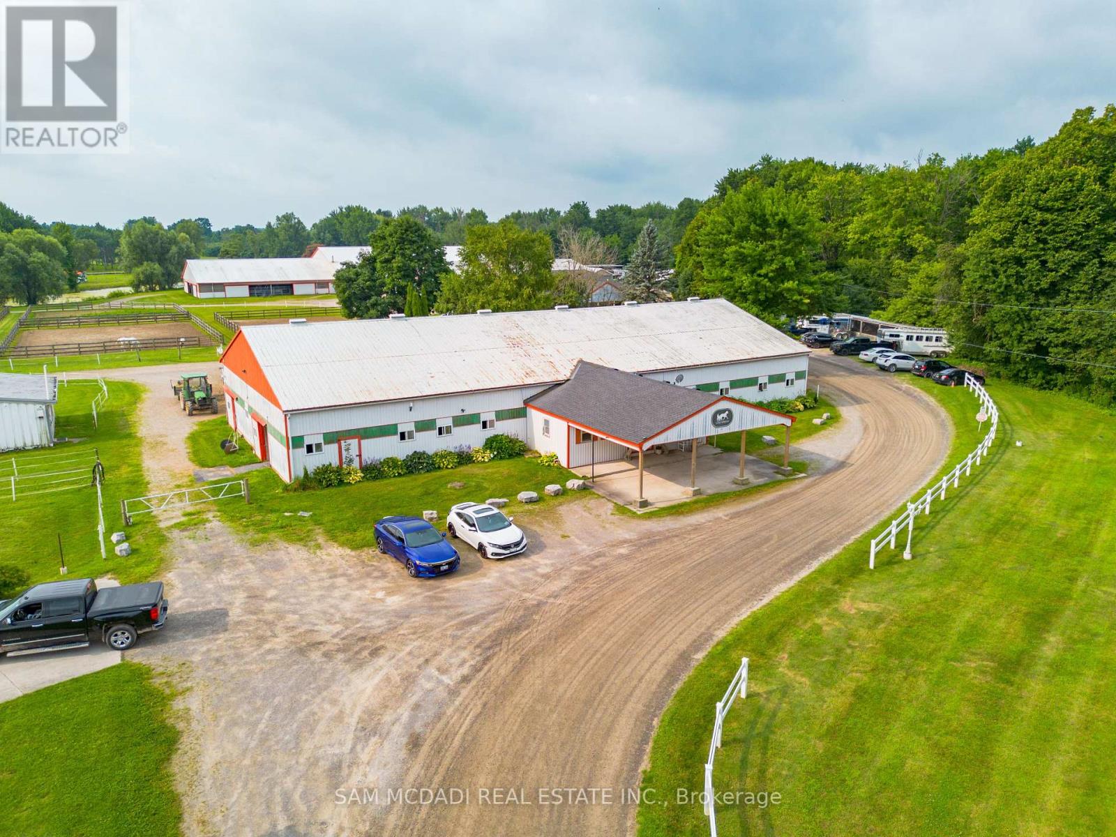 Photo 24 of 1046 Concession 6 Road W, Hamilton ON