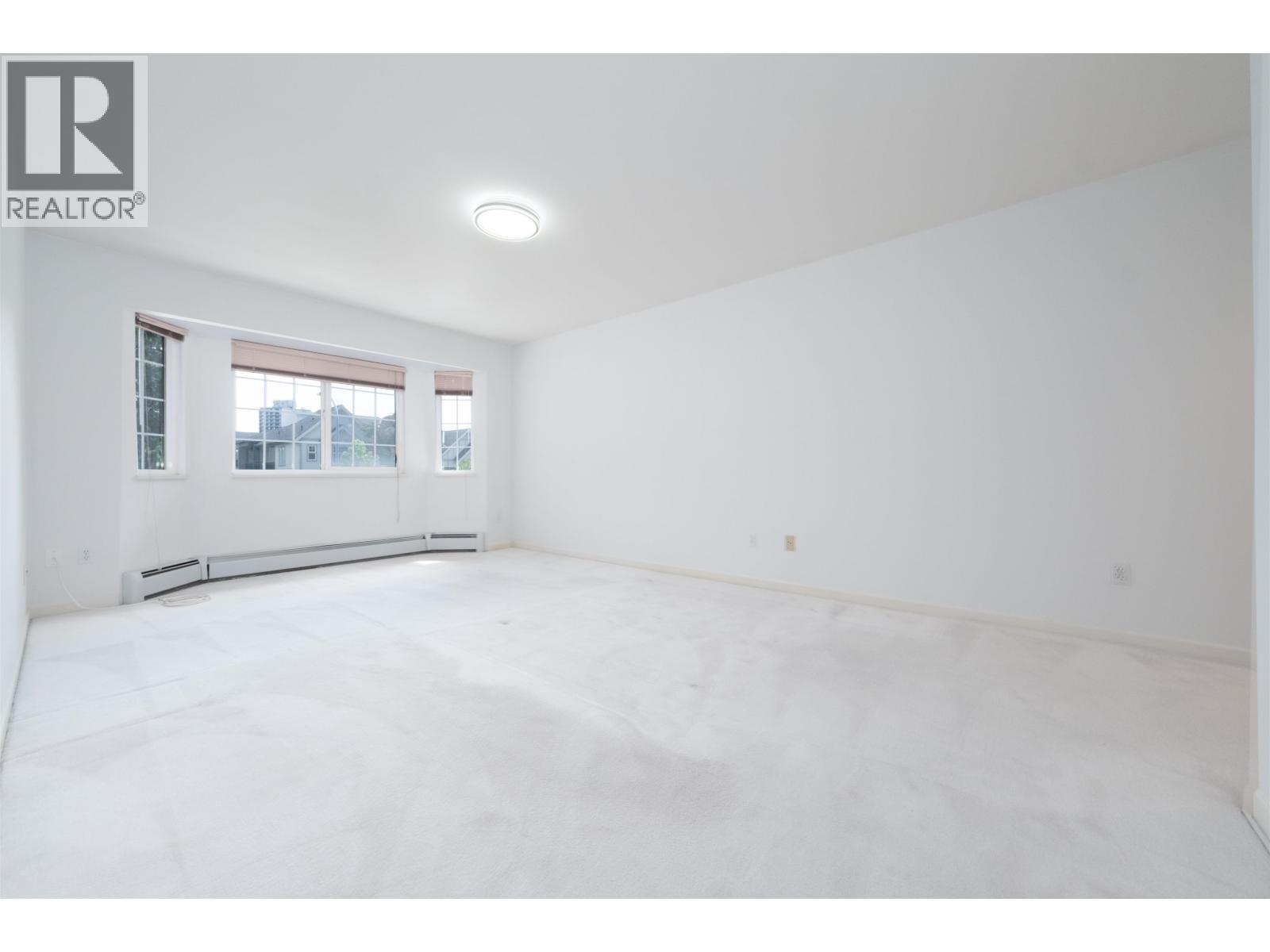 Photo 10 of 9900 Patterson Road, Richmond BC
