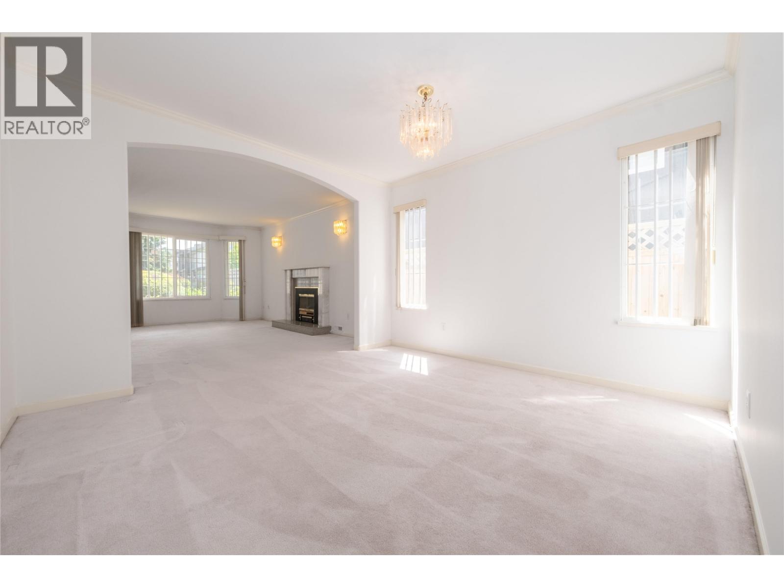 Photo 12 of 9900 Patterson Road, Richmond BC
