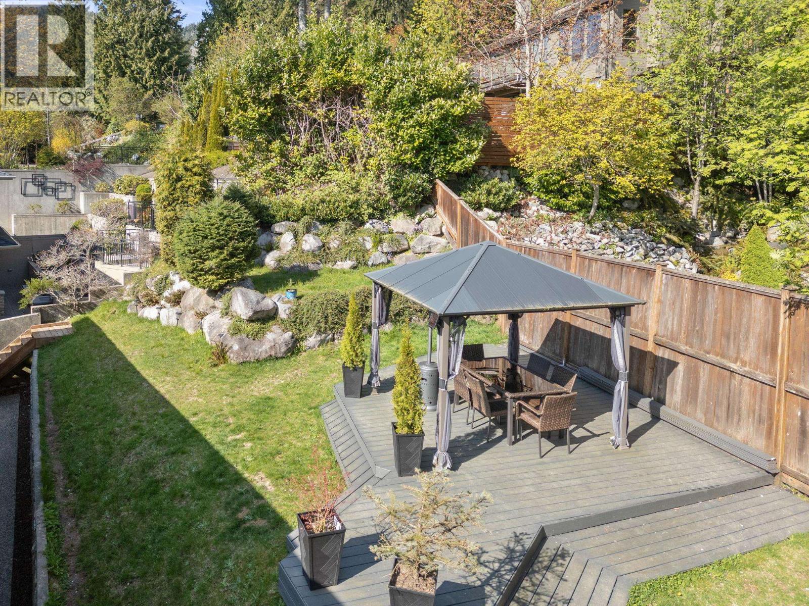 Photo 34 of 192 Montroyal Boulevard, North Vancouver BC