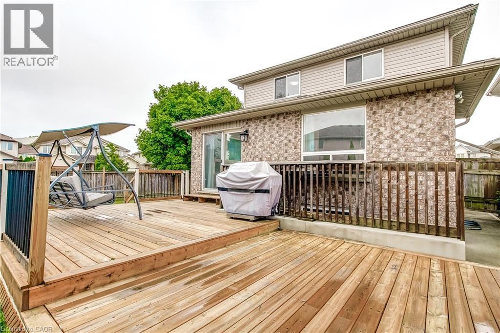 Photo 39 of 40 Hawkins Drive, Cambridge ON
