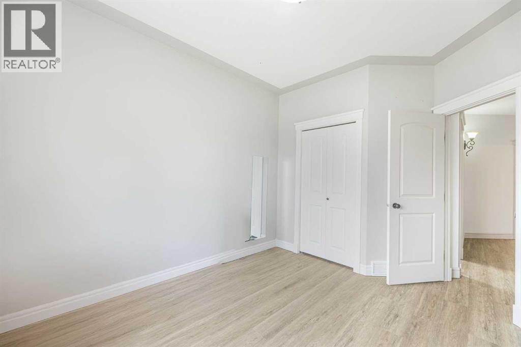 Photo 19 of 103 Jepsen Crescent, Red Deer AB