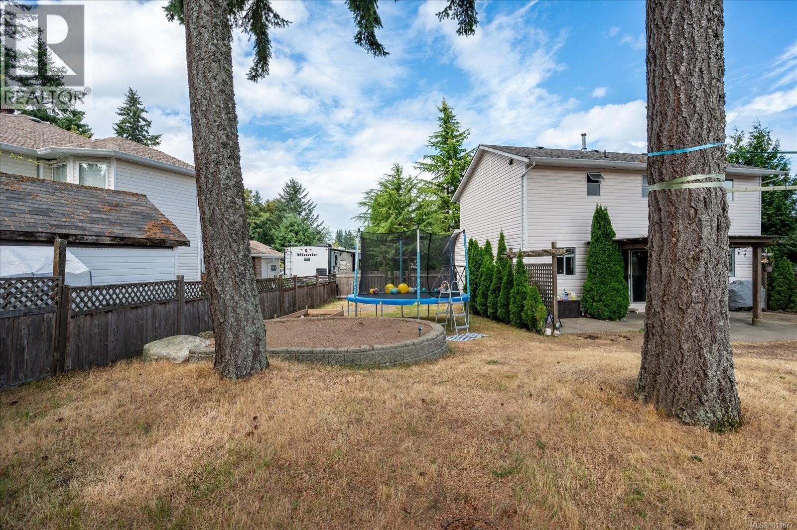 Photo 1 of 5024 Rheanna Pl, Nanaimo BC