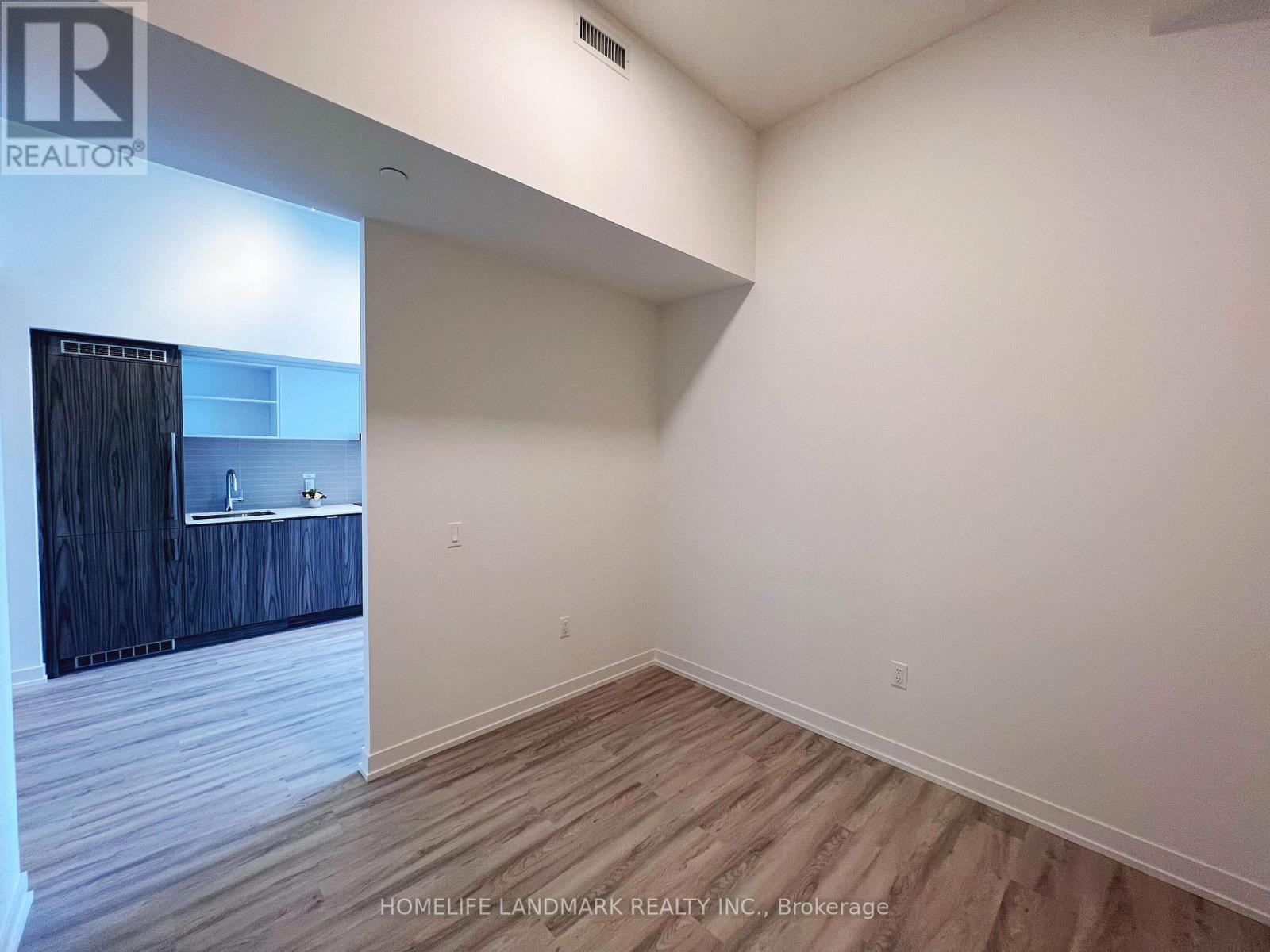 Photo 4 of 5002 55 Cooper Street, Toronto ON