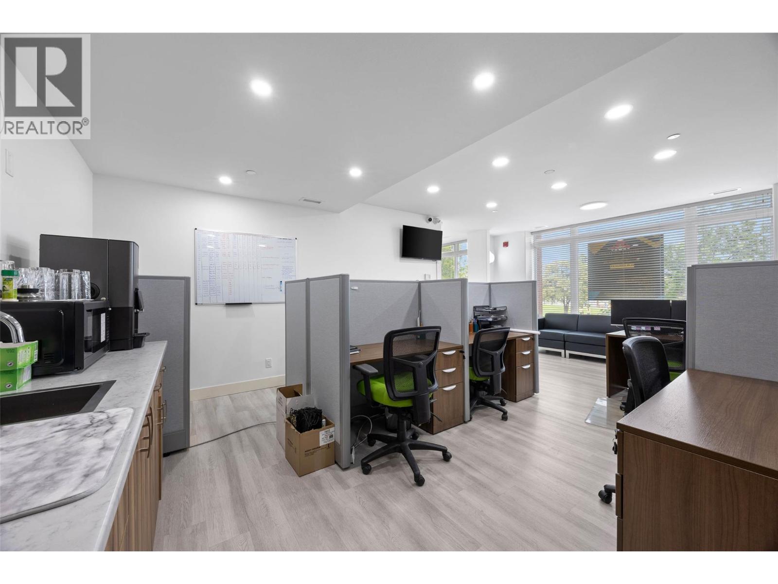 Photo 7 of 765 Mcgill Road Unit 102, Kamloops BC