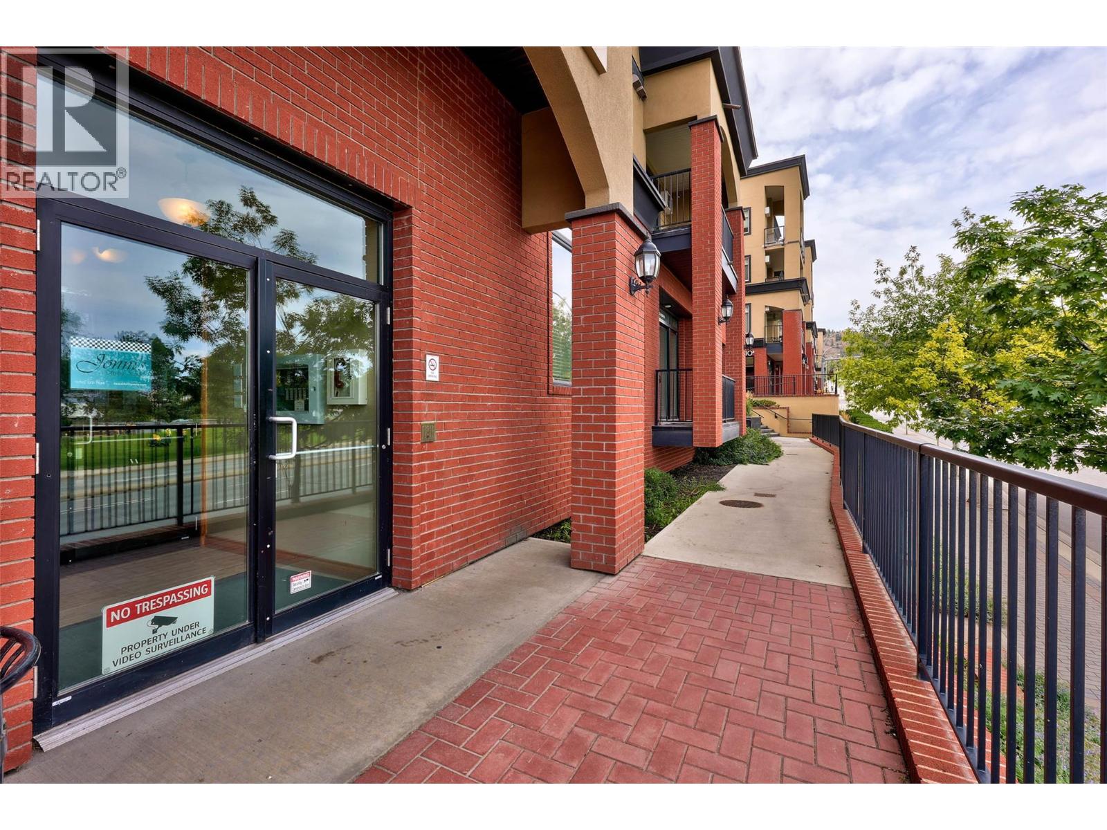 Photo 10 of 765 Mcgill Road Unit 102, Kamloops BC