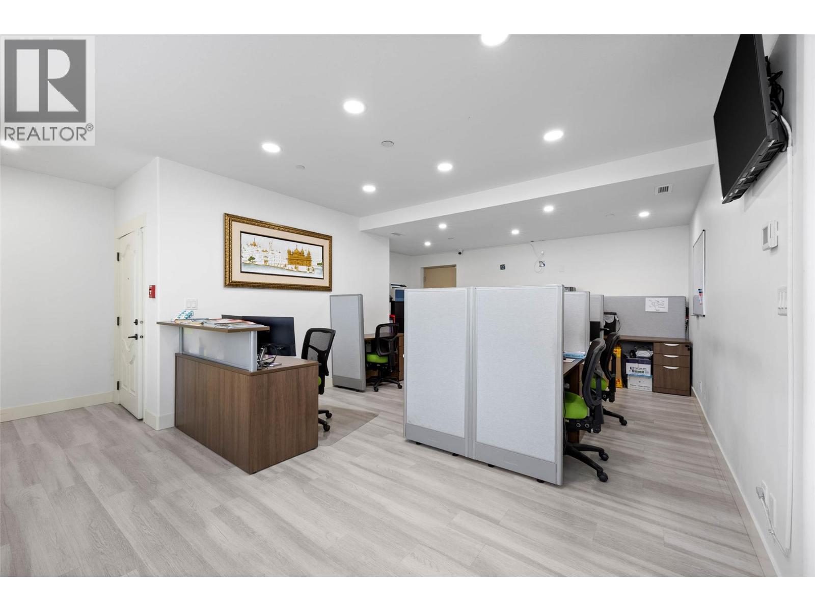 Photo 9 of 765 Mcgill Road Unit 102, Kamloops BC