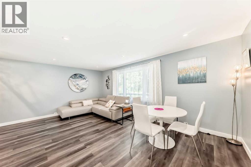 Single Family House Bungalow for Sale in  Dalgetty Drive NW Dalhousie Calgary 