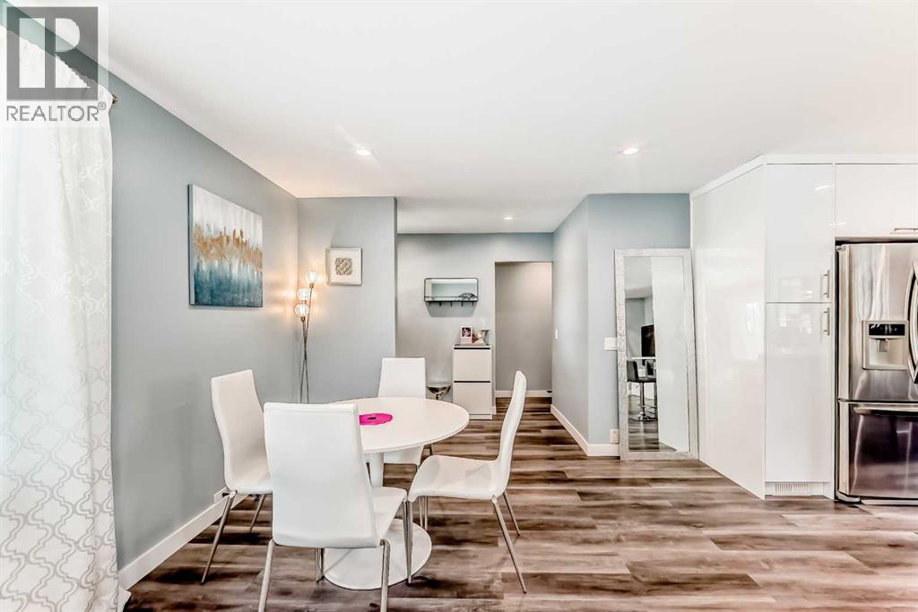 Single Family House Bungalow for Sale in  Dalgetty Drive NW Dalhousie Calgary 