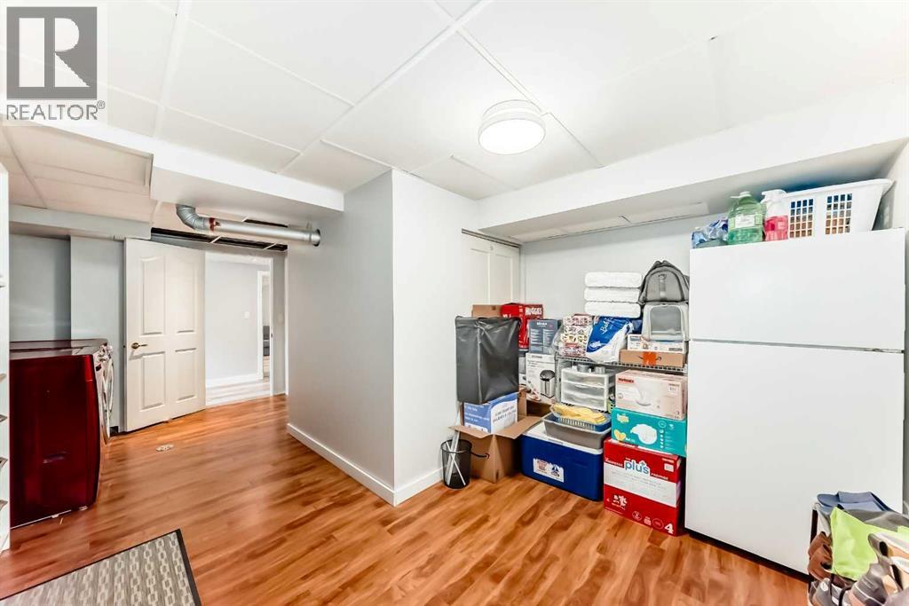 Single Family House Bungalow for Sale in  Dalgetty Drive NW Dalhousie Calgary 