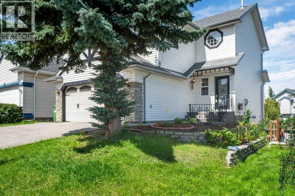 Single Family House for Sale in  Somerglen Crescent SW Somerset Calgary 