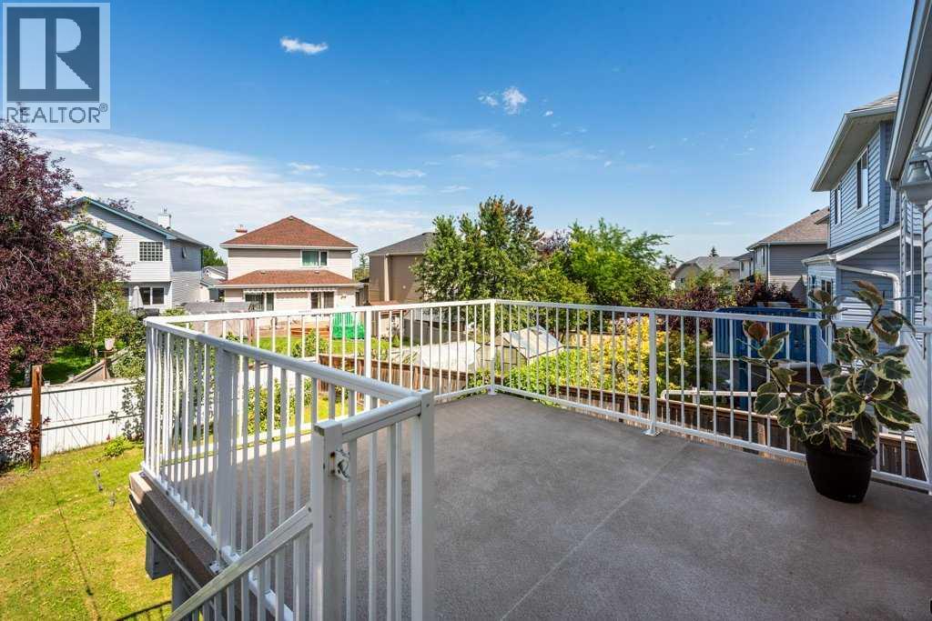 Single Family House for Sale in  Somerglen Crescent SW Somerset Calgary 