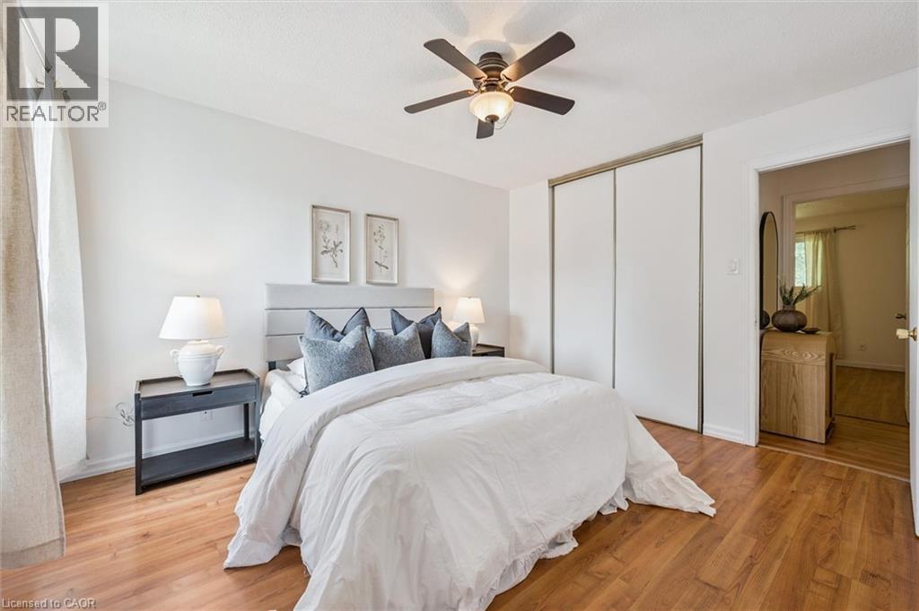 Photo 22 of 32 Mowat Boulevard Unit 52, Kitchener ON