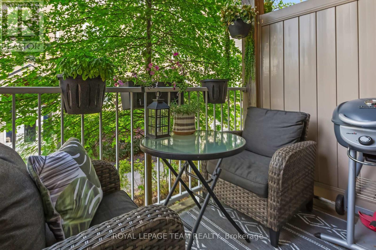Photo 13 of 306 A Everest Private, Ottawa ON