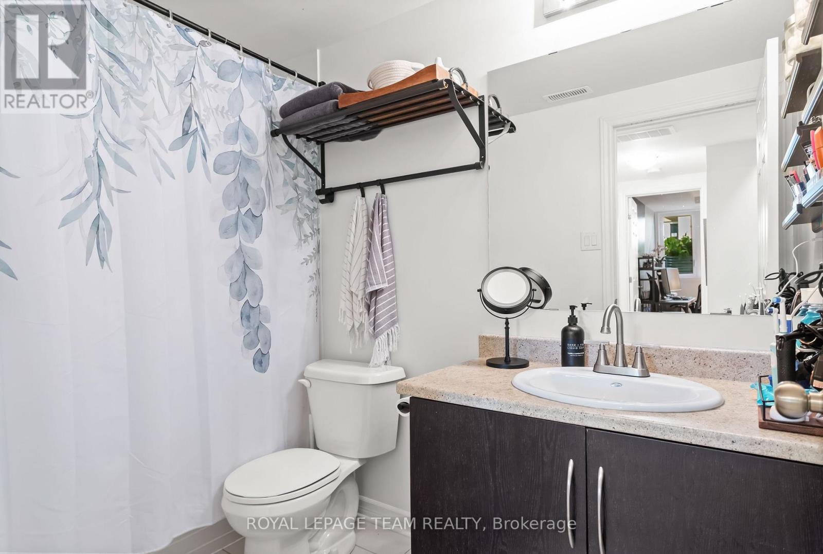 Photo 30 of 306 A Everest Private, Ottawa ON