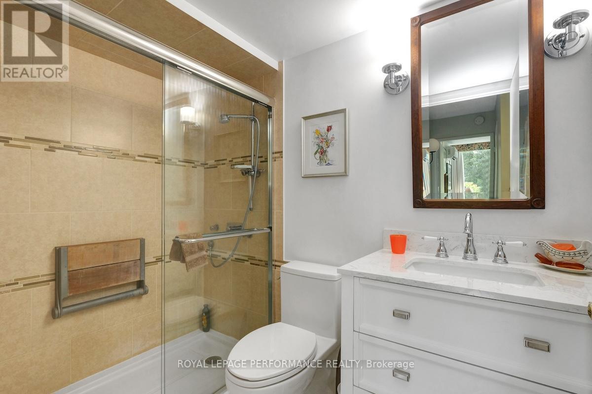 Photo 18 of 207 2625 Regina Street, Ottawa ON