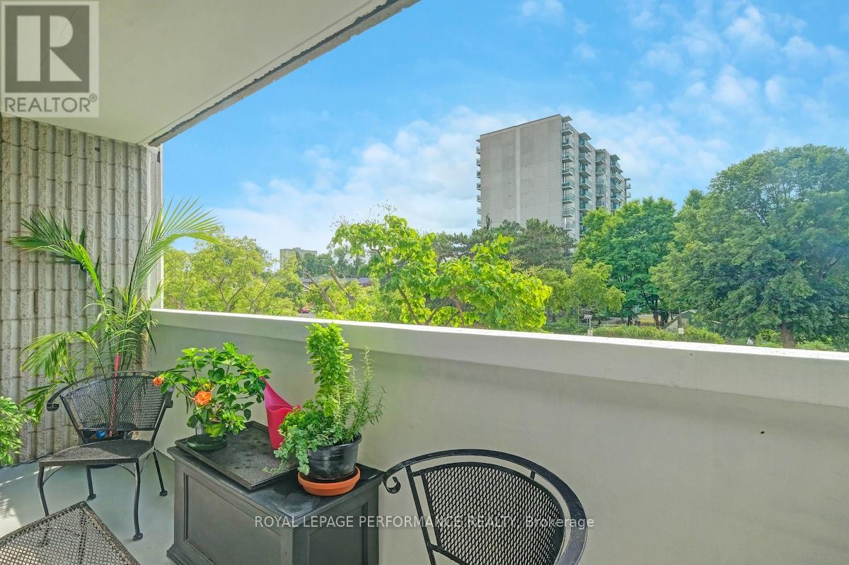 Photo 25 of 207 2625 Regina Street, Ottawa ON