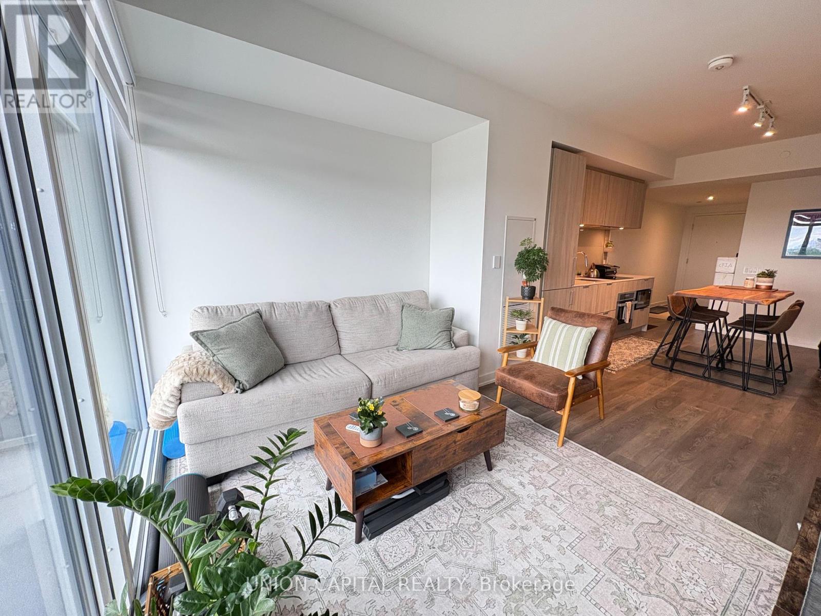 Photo 12 of 901 28 Ann Street, Mississauga ON