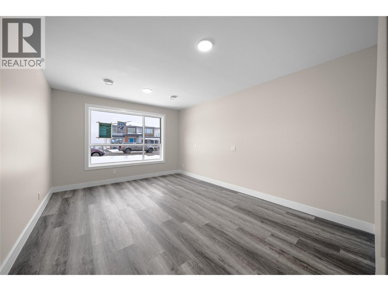 Photo 14 of 2077 Linfield Drive, Kamloops BC