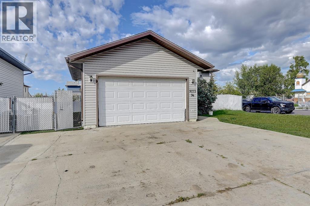 Photo 31 of A B 9273 94 Avenue, Grande Prairie AB